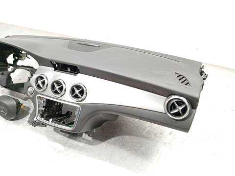 Foto 3ª: Kit Airbag Mercedes Clase G 230 GLA 200 CDI - D 156.908) 136CV 100KW [651930] (2017)