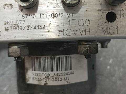 Foto 3ª: Abs Honda Crv COMFORT 4X2 120CV 88KW [N16A2] (2015)