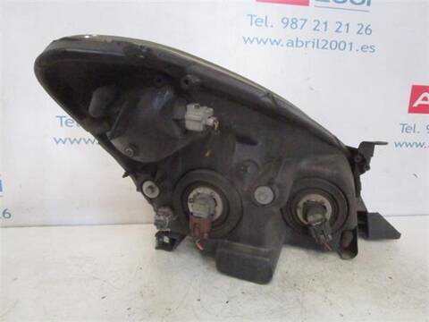 Foto 2ª: Faro Izquierdo Toyota Corolla 2.2 D-4D SPORT 177CV 130KW [2AD-FHV] (2006)