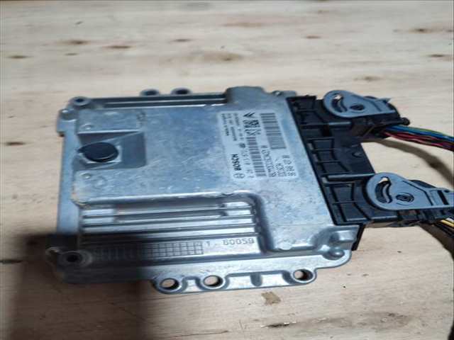 Foto 3ª: Centralita Motor ECU Peugeot Partner VERSION INDEFINIDA (2008)