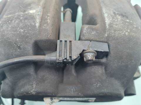 Foto 4ª: Pinza Freno Delantera Derecho Mercedes Clase ML 320 3.0 CDI W164) 224CV 165KW 164.122) [OM642940] (2006)
