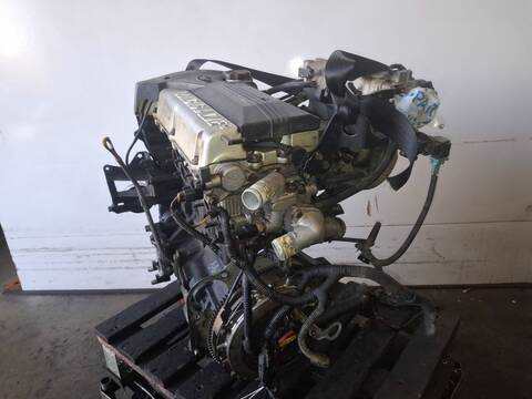 Foto 2ª: Motor Completo Hyundai Trajet G4JP (2001)