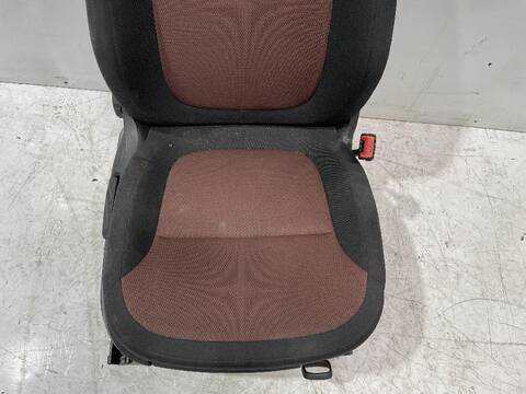 Foto 2ª: Asiento Delantero Derecho Skoda Yeti ACTIVE 105CV [CBZB] (2009)
