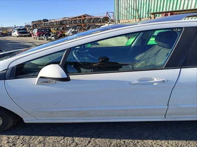 Foto 2ª: Puerta Trasera Derecha Nissan Juke K9K (2012)