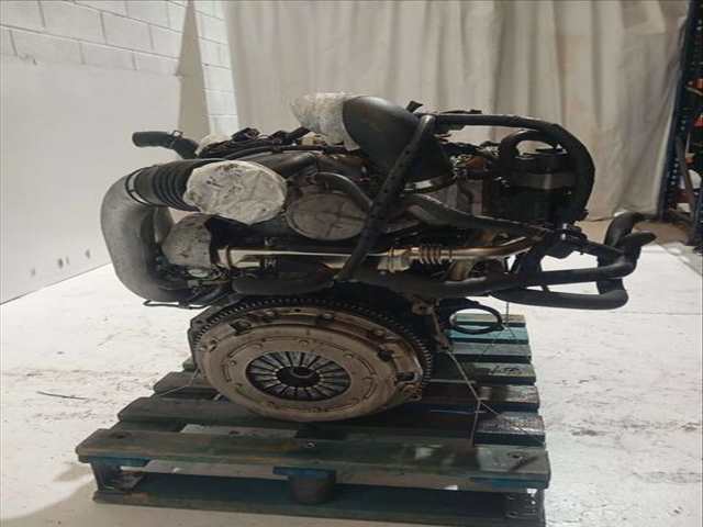 Foto 3ª: Motor Completo Nissan X-Trail COMFORT 114CV 84KW T30) [YD22] (2003)