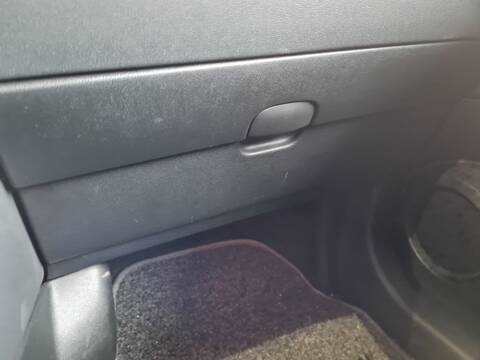 Guantera Nissan Qashqai ACENTA 4X4 141CV 104KW