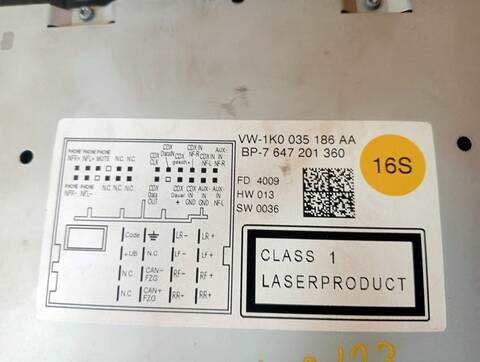 Foto 3ª: Sistema Audio Radio CD Volkswagen Passat 1.4 16V TSI 1390 CM3) 122CV (2005)