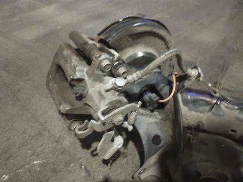 Foto 3ª: Puente Trasero Toyota Prius 1.8 HYBRID ZVW3_) 136CV 100KW [2ZR-FXE] (2014)