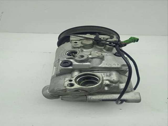 Foto 2ª: Compresor Aire Acondicionado Audi A6 2.4 121KW) BERLINA 165CV [AGA] (1999)