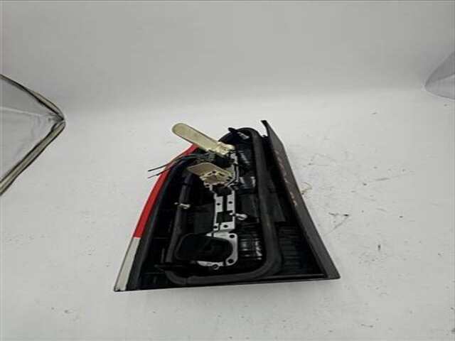 Foto 3ª: Piloto Trasero Derecho Volvo V70 2.4 D [2.4 LTR. - 120 KW DIESEL CAT] [D5244T]