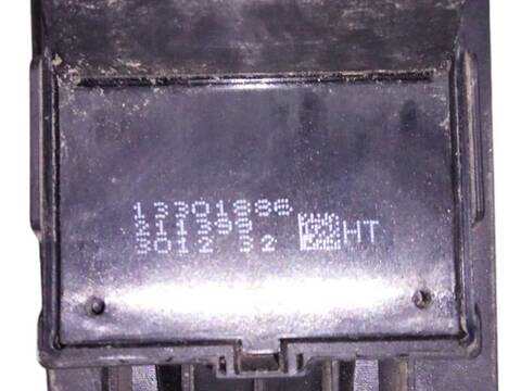 Foto 3ª: Botonera Elevalunas Opel Astra 1.7 CDTI 68) (2009)