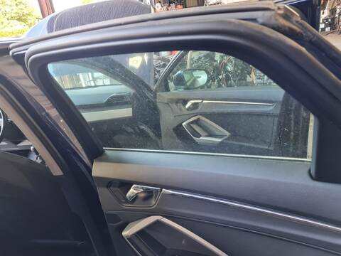 Elevalunas Manual Trasero Derecho Audi Q3 35 TDI BASICO 149CV 110KW