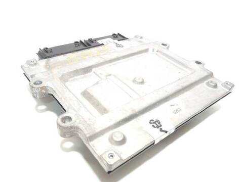 Foto 2ª: Centralita Motor ECU Volvo V40 2.0 CAT 122CV 90KW [B4204T17] (2018)