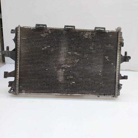 Foto 3ª: Radiador Motor Volkswagen Transporter 2.5 TDI AUT. 130CV FURGONETA (2003)