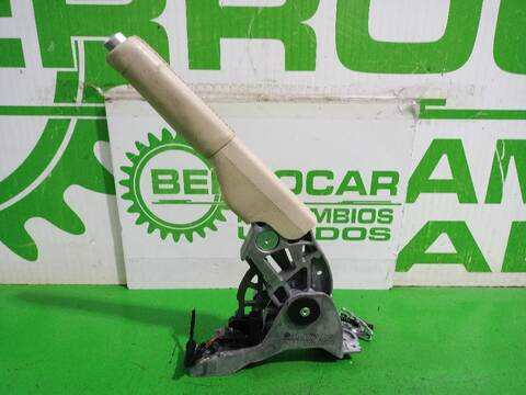 Foto 2ª: Freno de Mano Volkswagen Golf ADVANCE 105CV [CAYC] (2008)