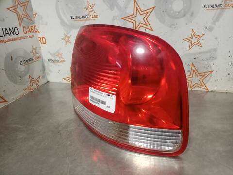 Foto 4ª: Piloto Trasero Derecho Volkswagen Touareg TDI V10 313CV 230KW [BLE] (2008)