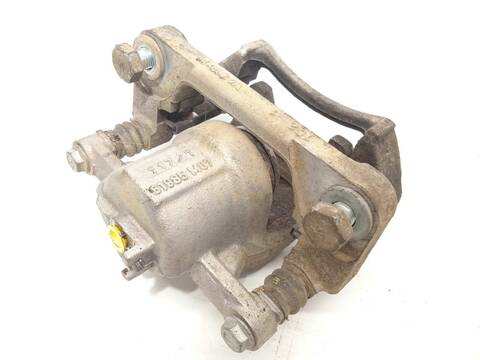 Foto 3ª: Pinza Freno Trasera Derecho Nissan NP300 2.3 DCI DIESEL CAT 190CV 140KW [YS23280] (2021)