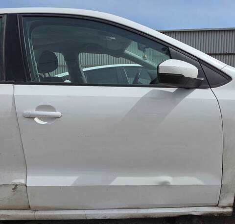 Puerta Delantera Derecha Volkswagen Polo CBZC