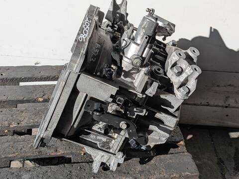 Foto 3ª: Caja Cambios Opel Astra A17DTR BERLINA (2012)