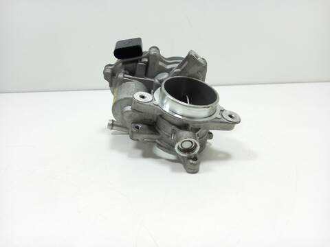 Foto 3ª: Caja Mariposa Volkswagen Passat CRLB BERLINA (2015)