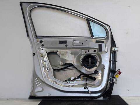 Foto 2ª: Puerta Delantera Izquierda Peugeot 3008 HN02 (2016)