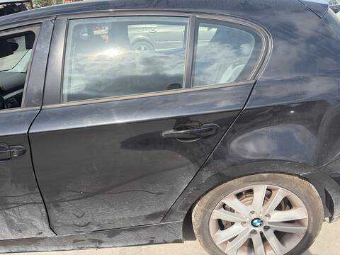 Foto 2ª: Puerta Trasera Izquierda Bmw Serie 1 114 204D4 BERLINA (2004)