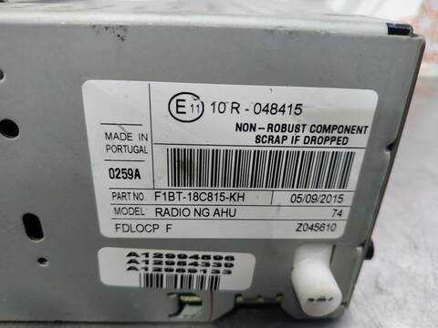 Foto 3ª: Sistema Audio Radio CD Ford Focus TREND 95CV 70KW [XXDA] (2015)