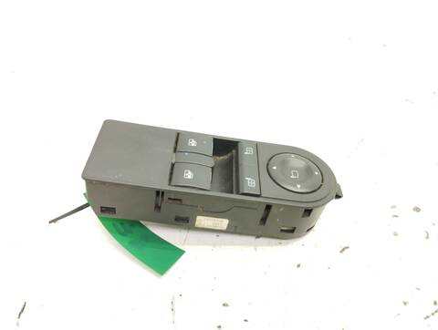 Botonera Elevalunas Opel Astra COSMO 120CV 88KW