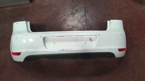 Paragolpes Trasero Volkswagen Golf CBAB