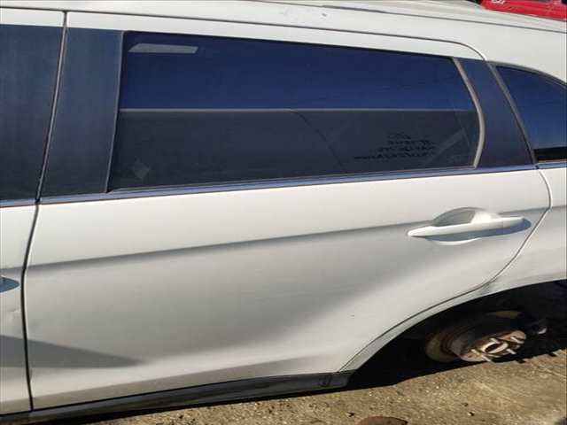 Puerta Trasera Izquierda Mitsubishi ASX 1 8 85 KW DI-D CAT 2010 116CV
