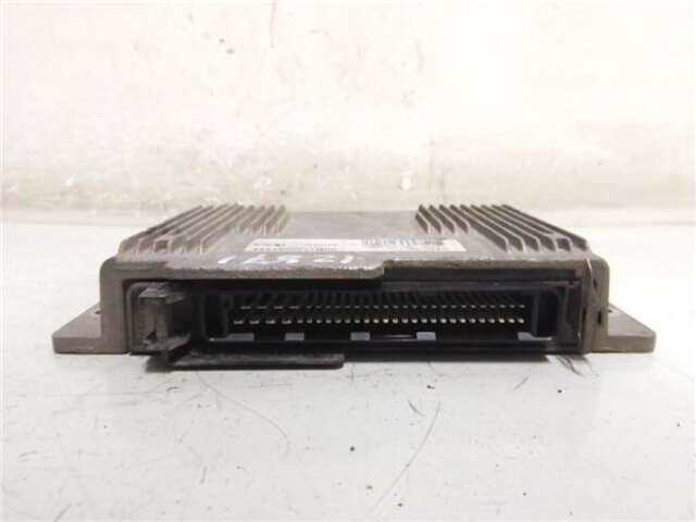 Foto 2ª: Centralita Motor ECU Renault Megane 1.6 (90 CV) I BERLINA HATCHBACK [K7M]