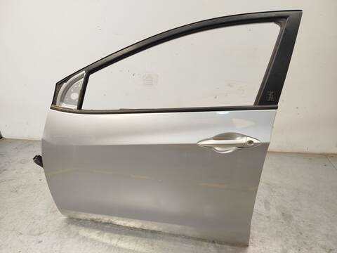 Foto 3ª: Puerta Delantera Izquierda Hyundai i30 1.4 101CV 74KW [G4LC] (2016)