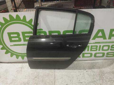 Puerta Trasera Izquierda Renault Megane 1.5 DCI DIESEL 106CV