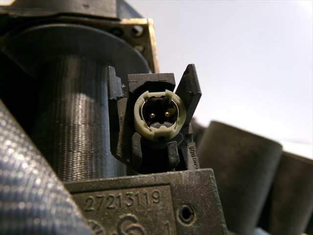 Foto 4ª: Cinturón Delantero Derecho Seat Toledo 1.9 TDI 1999-2004 [AHF] (2000)