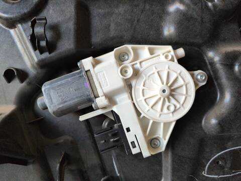 Foto 2ª: Elevalunas Eléctrico Delantero Izquierdo Fiat Freemont 939B5000 (2016)
