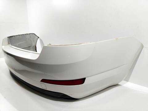 Foto 2ª: Paragolpes Trasero Skoda Octavia L K 2 TDI 150CV (2013)