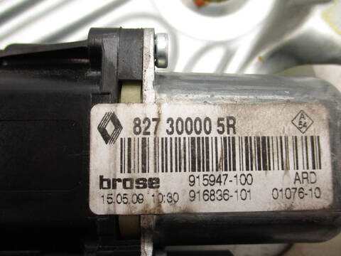 Foto 2ª: Elevalunas Manual Trasero Derecho Renault Scenic K9K832 (2009)