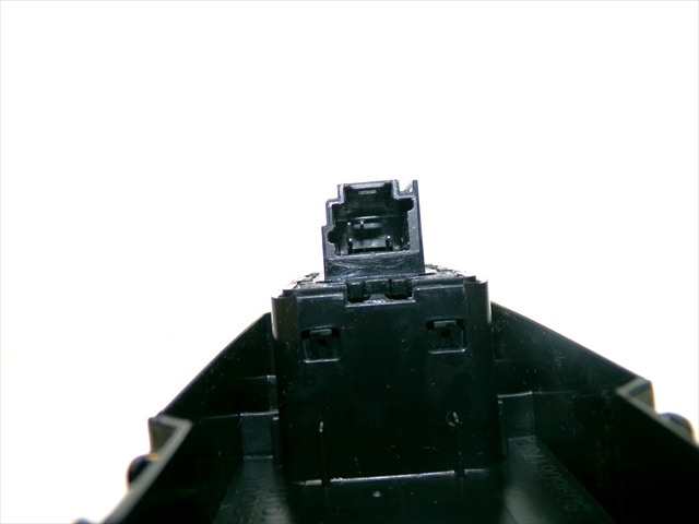 Foto 4ª: Botonera Elevalunas Dacia Duster 1.2 G 2024- [H5FA6] (2025)