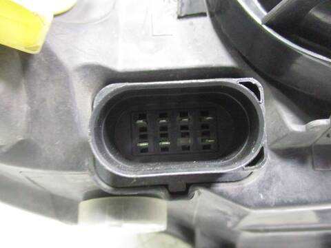 Foto 3ª: Faro Izquierdo Seat Ibiza VERSION INDEFINIDA (2000)