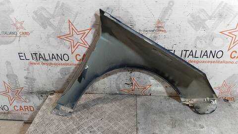 Foto 3ª: Aleta Delantera Izquierda Ford Focus TREND 95CV 70KW [T3DA] (2013)