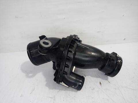 Foto 3ª: Tubo de Escape Renault Trafic L1H1 2 7T 95CV [R9M413] (2014)