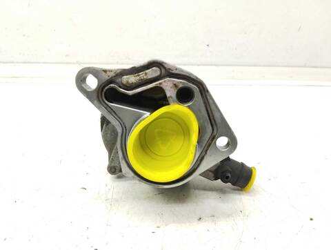 Foto 3ª: Depresor Freno Bomba Vacio Renault Clio 1.9 D 64CV 47KW [F8Q K6] (1999)