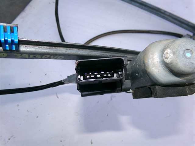Foto 3ª: Elevalunas Eléctrico Delantero Derecho Renault Espace 2.2 DCI 2002-2015 [G9TJ7] (2006)