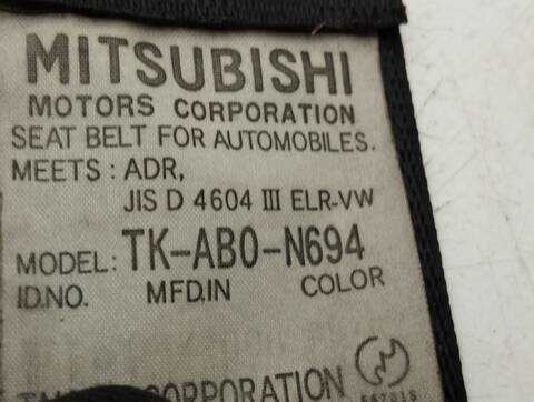 Foto 2ª: Cinturón Trasero Derecho Mitsubishi Grandis 2.0 DI-D CAT 136CV 100KW [BSY] (2007)