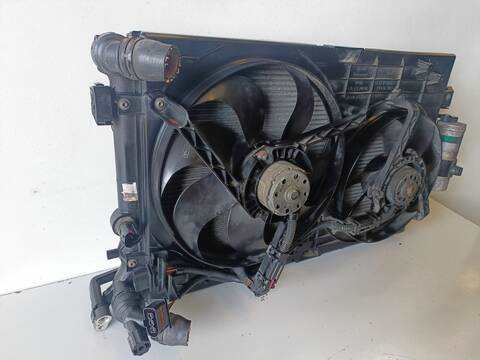 Foto 2ª: Radiador Motor Volkswagen Golf HIGHLINE 1.6 16V FSI 116CV (2003)