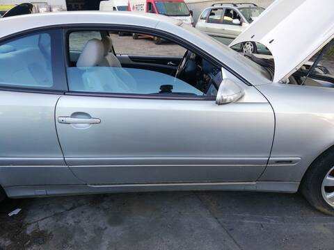 Puerta Delantera Derecha Mercedes Clase CLK 200 2.0 G 163CV 120KW BM 208) COUPE 111956