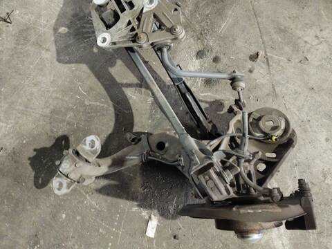 Foto 3ª: Puente Trasero Alfa Romeo Giulietta 1.6 JTDM 940FXD1A) 105CV 77KW [940 A3.000] (2013)