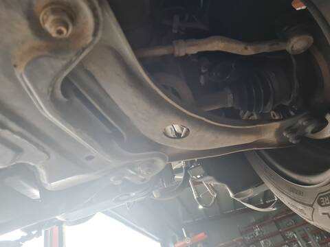 Brazo Suspension Delantero Derecho Peugeot 208 ACCESS 68CV 50KW
