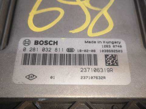 Centralita Motor ECU Dacia Sandero K9K626