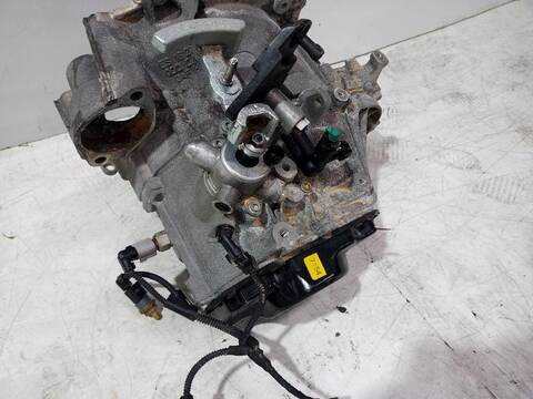 Foto 2ª: Caja Cambios Seat Ibiza STYLE 95CV [DLAC] (2017)